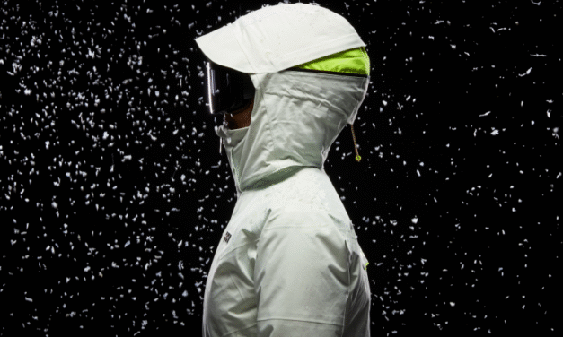 L’ATLAS INFINITY STRETCH, LA PRIMERA JAQUETA D’ESQUÍ AMB MEMBRANA ELÀSTICA DE HELLY HANSEN REP DOS PREMIS RED DOT DESIGN