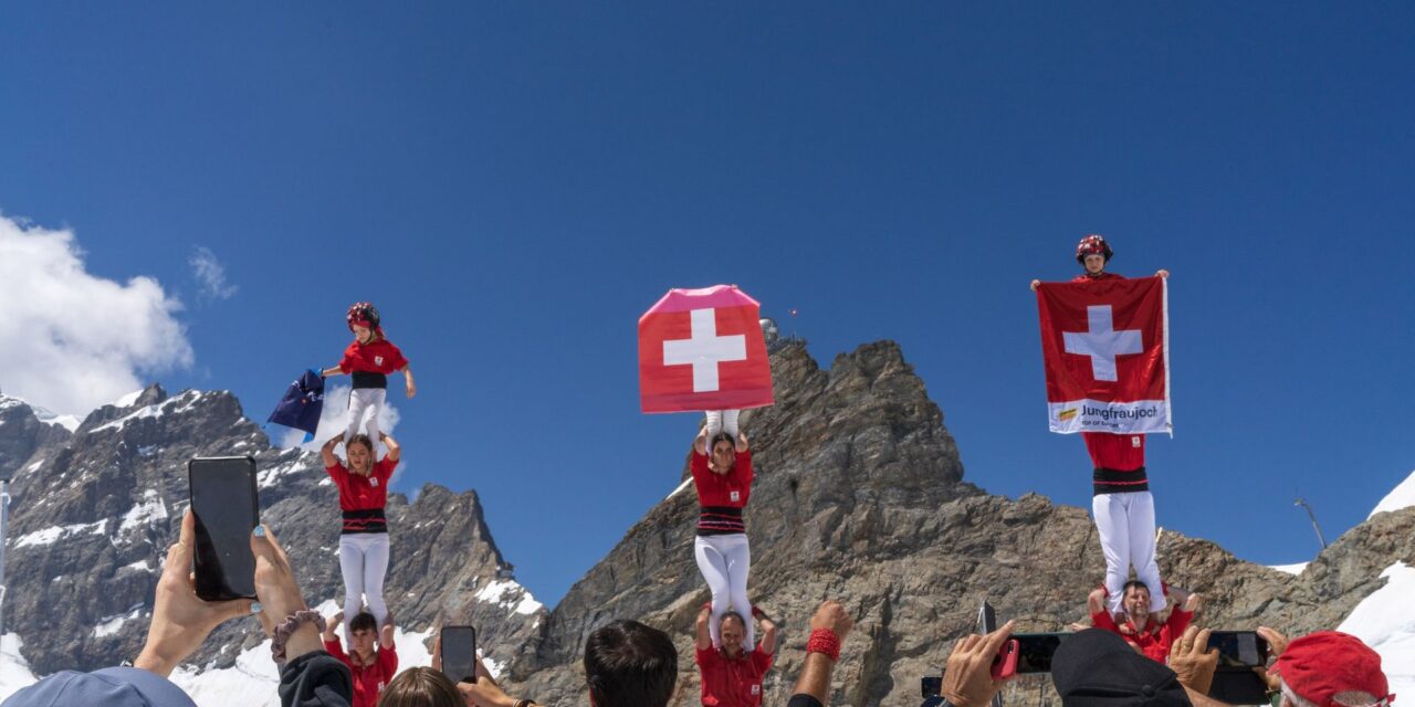 Els castellers de Barcelona al Jungfraujoch (3.454m)